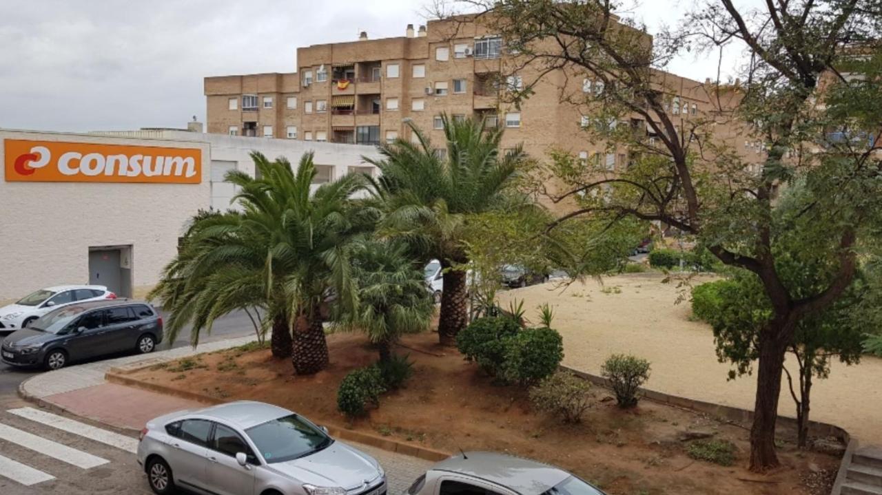 Habitacion Privada Cerca De Valencia En Vivienda Compartida パテルナ エクステリア 写真