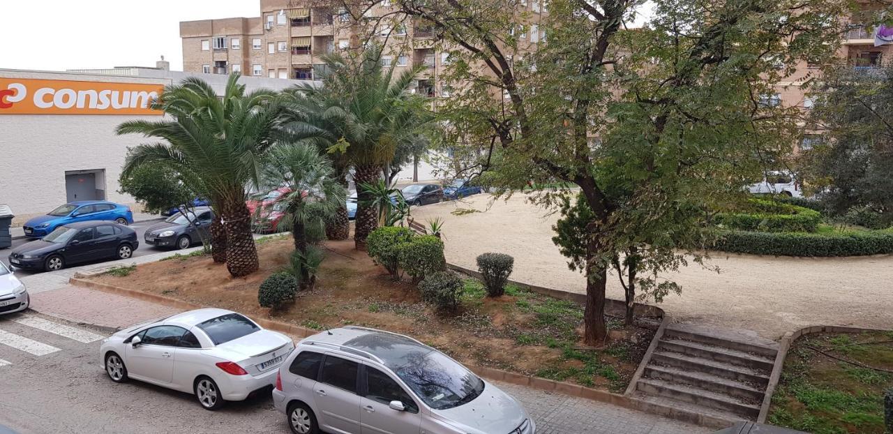 Habitacion Privada Cerca De Valencia En Vivienda Compartida パテルナ エクステリア 写真